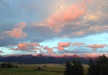 Grape Creek RV, Westcliffe, CO: Recreation, Beauty, Parade, Cattle, Blue Grass, Rodeo